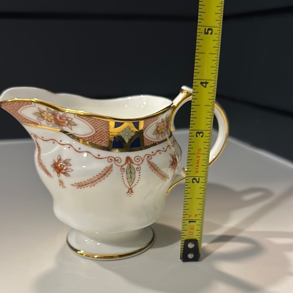 Arklow Irish Bone China - Gravy Boat - Picture 9 of 12